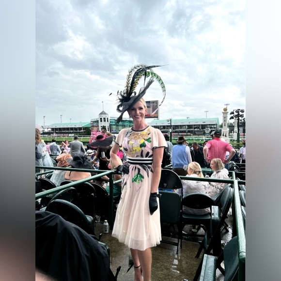 Meet your Posher, Jennifer - Picture 4 of 7